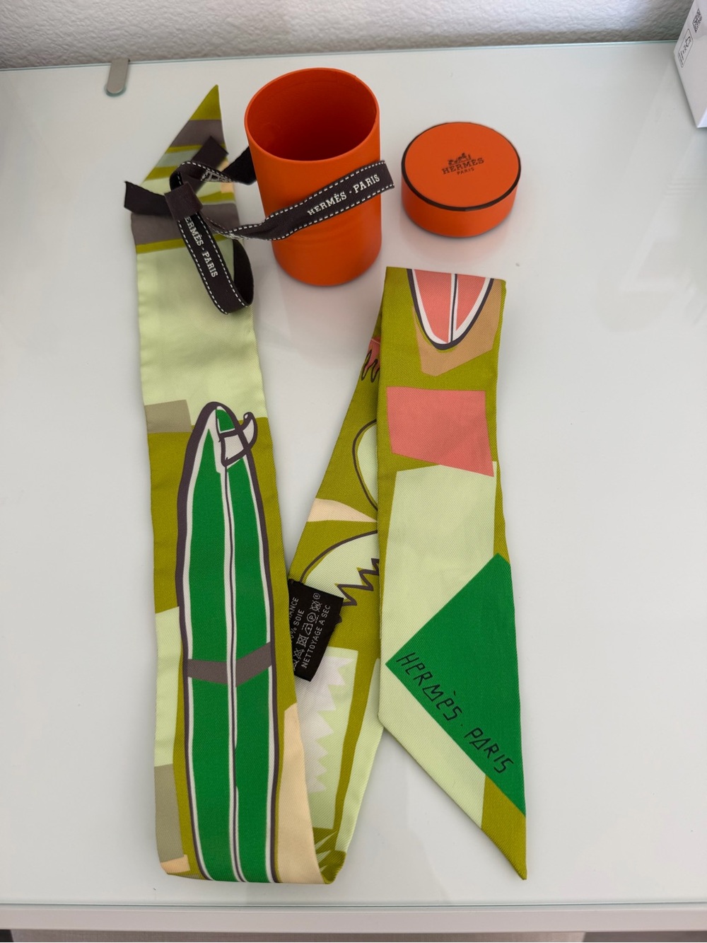Hermès Green & Olive Silk Twilly Scarf - Picture 2 of 2